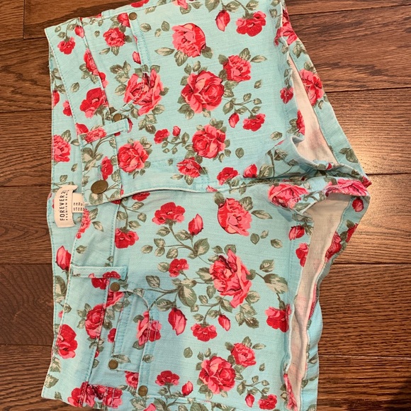 Forever 21 Floral Jean Shorts - Picture 3 of 6